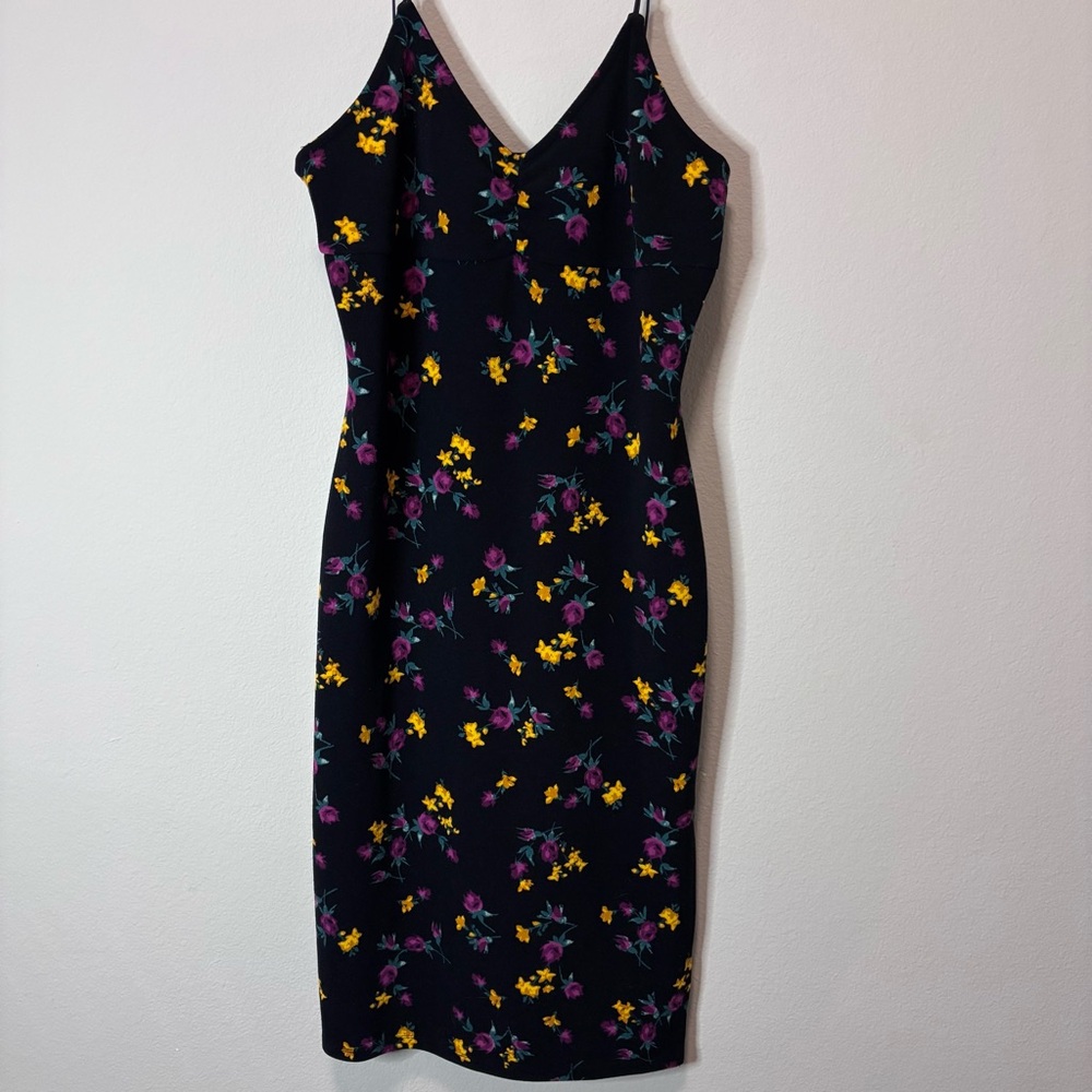 ✨ Leith Floral Bodycon Dress✨